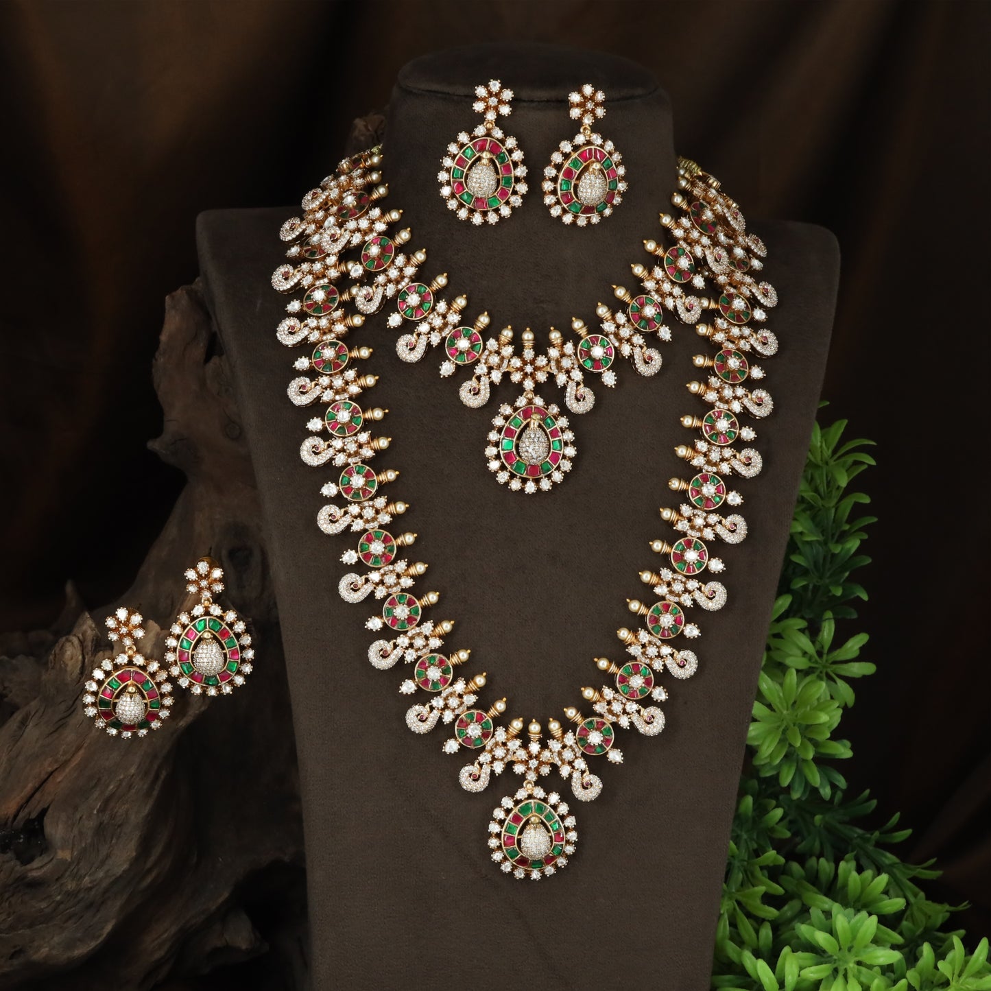 Traditional Circular Peacock Kundan Combo Set with Stone Halo Borders