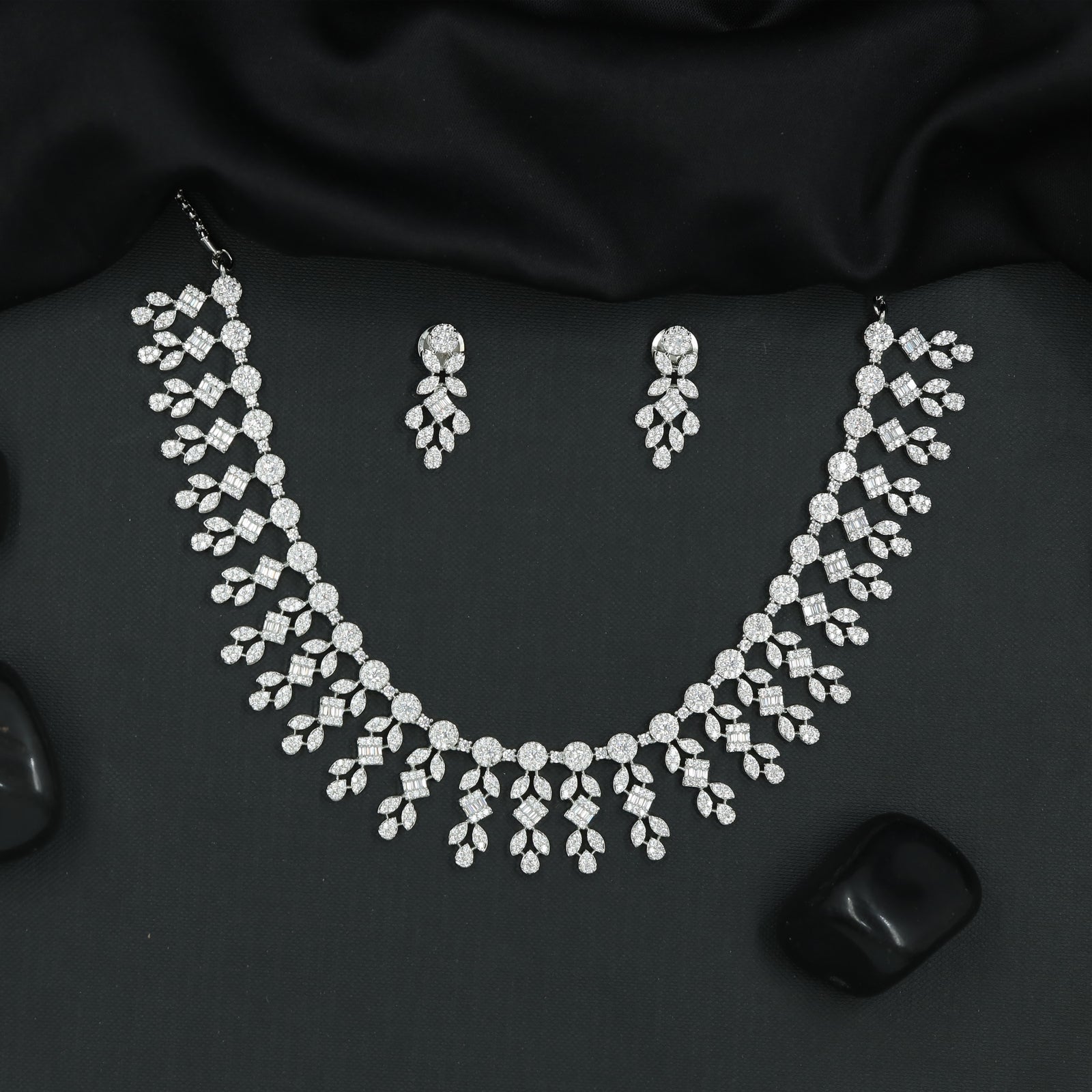 Decorative Floral Link Necklace Set with Cascading Drop Clusters