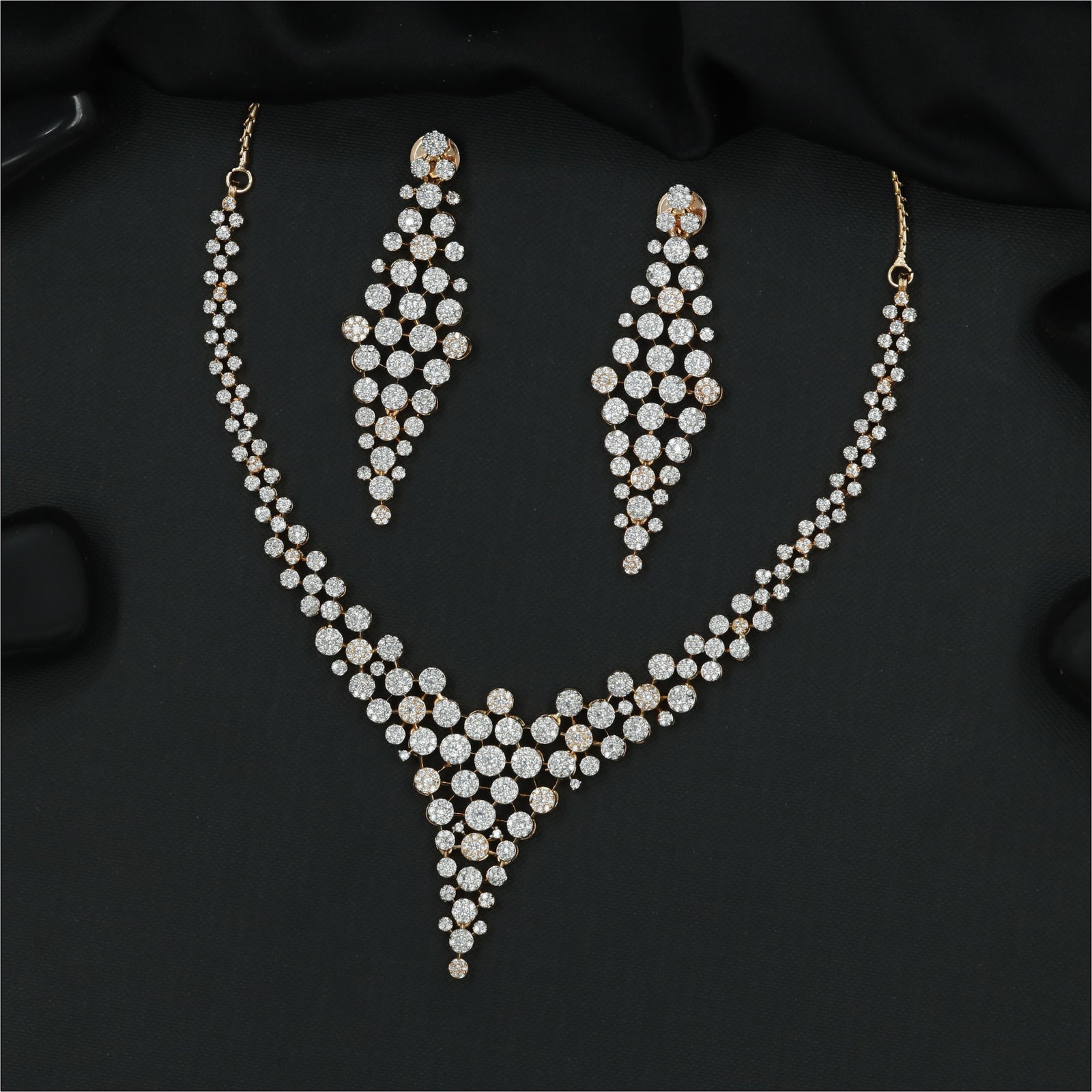 Radiant Circular Pattern Necklace Set with Cascading Cluster Pendant