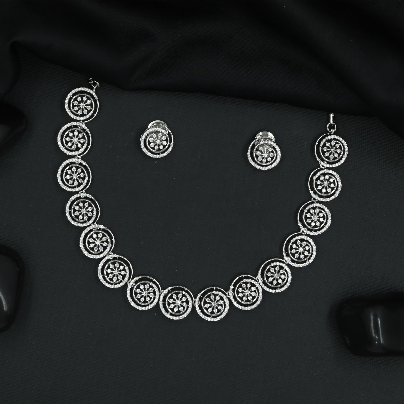 Circular Floral Medallion Necklace Set with Repeating Disc Motifs