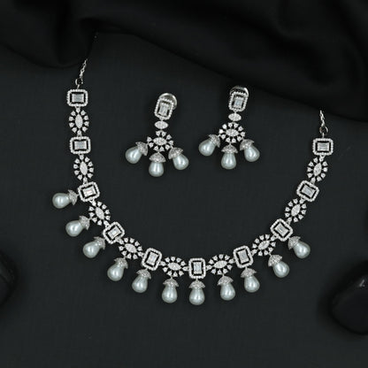 Refined Crystal Grid Necklace Set with Tapered Marquise Centre