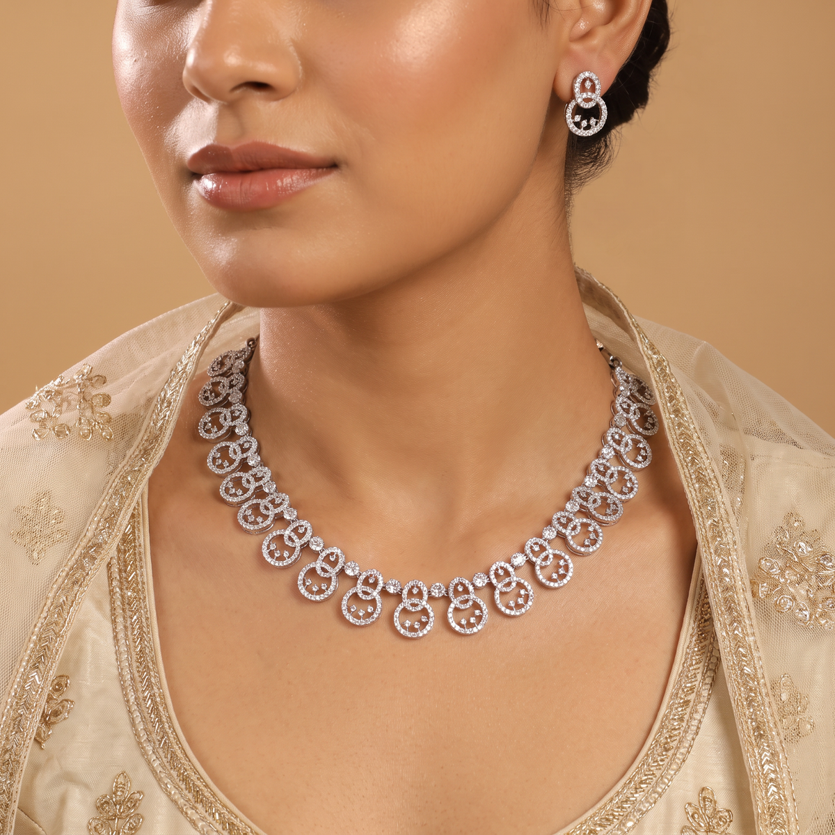 Circular Medallion Link Necklace Set with Interlocking Disc Motifs