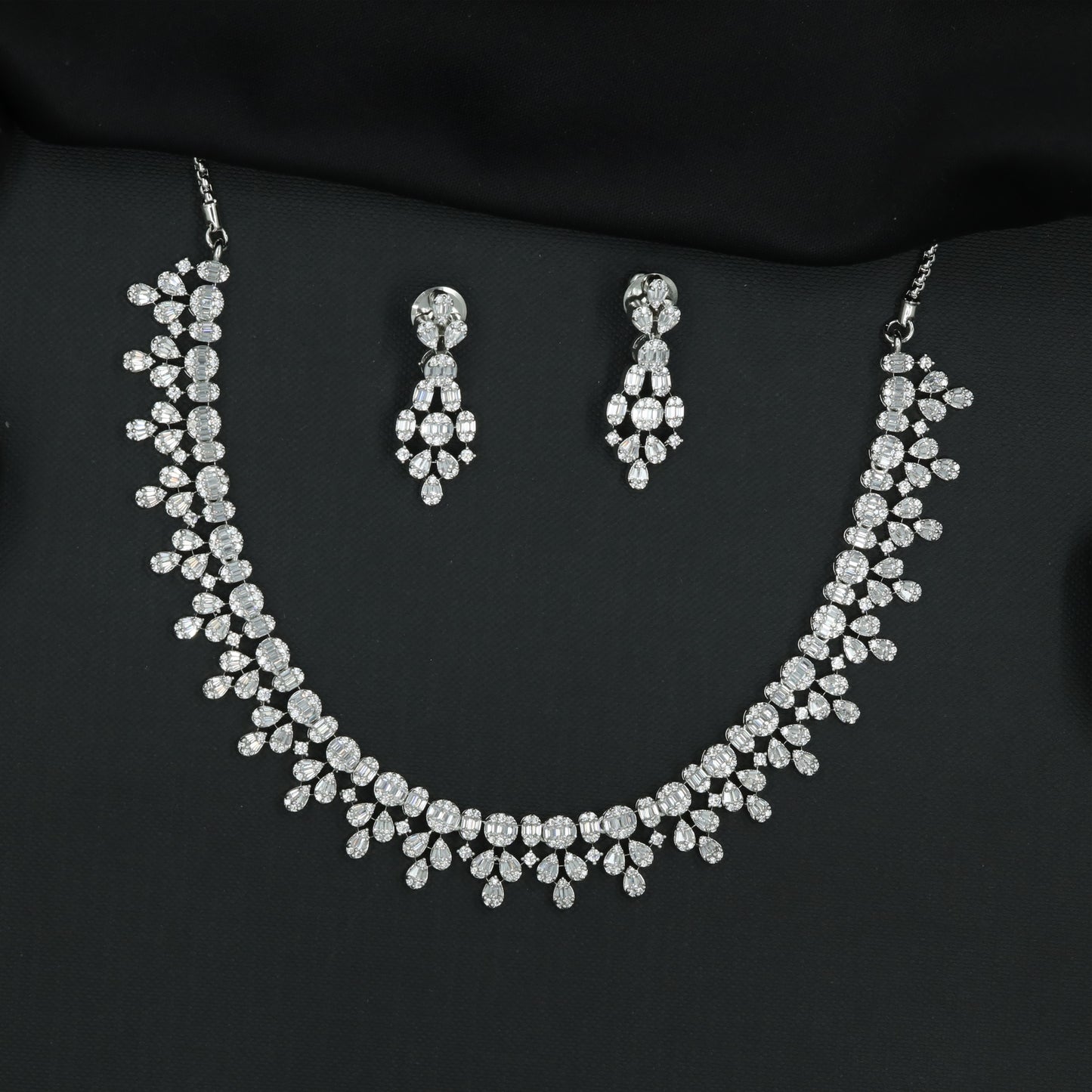 Artistic Blossom Garland Necklace Set with Balanced Drop Embellishments