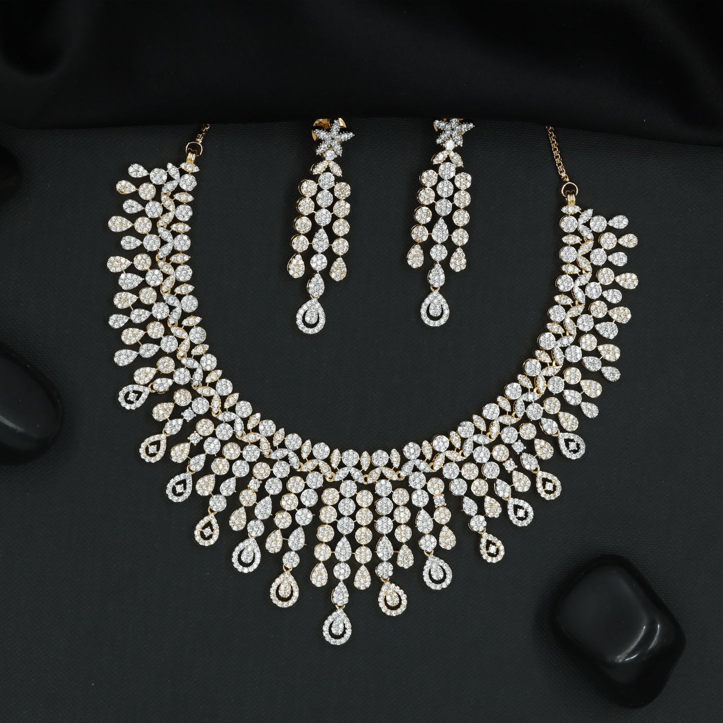 Graceful Teardrop Cascade Necklace Set with Radiant Drop Accents