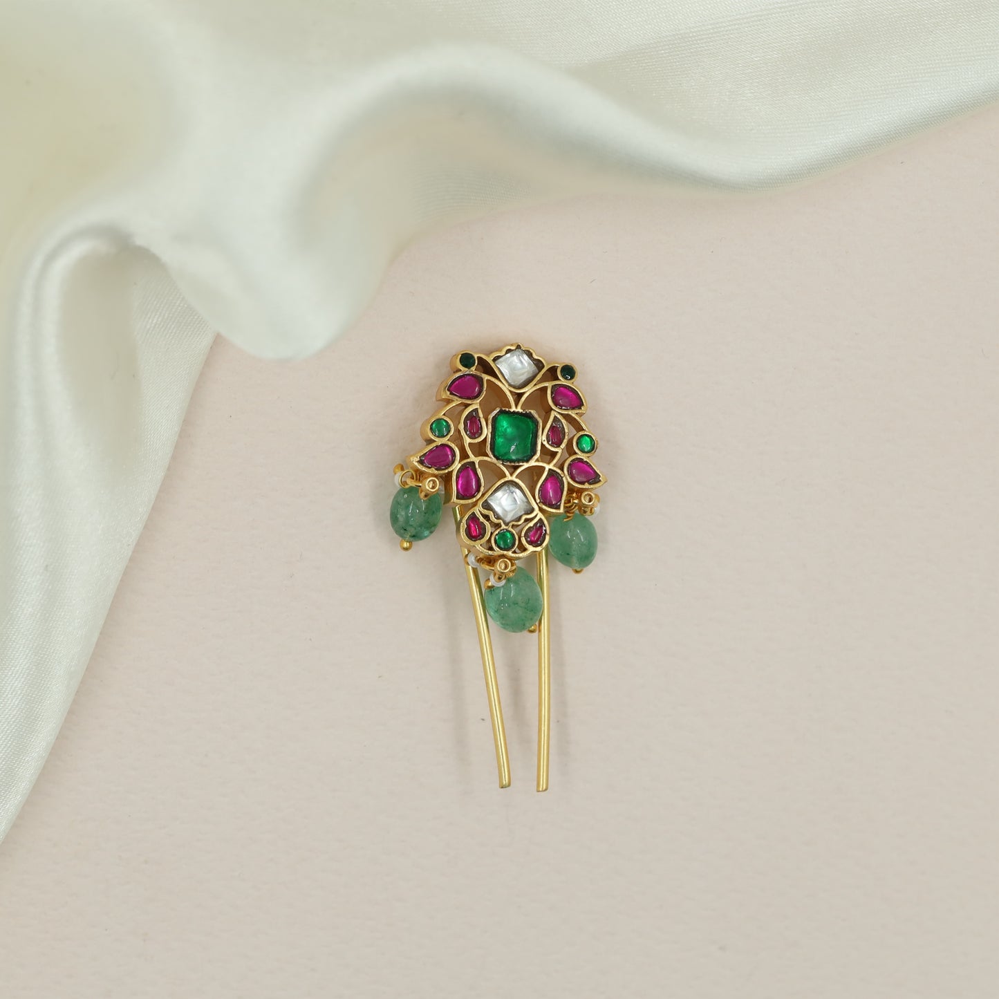Floral Stonework Jade Bille with Decorative Drop Beads
