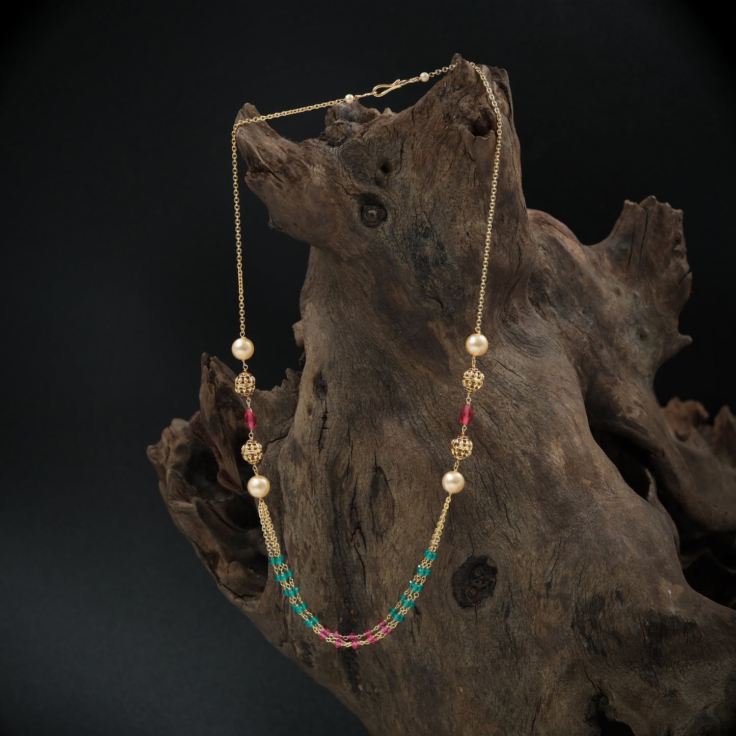 Bead Chain Design with Decorative Pearl Links and Drop Detailing