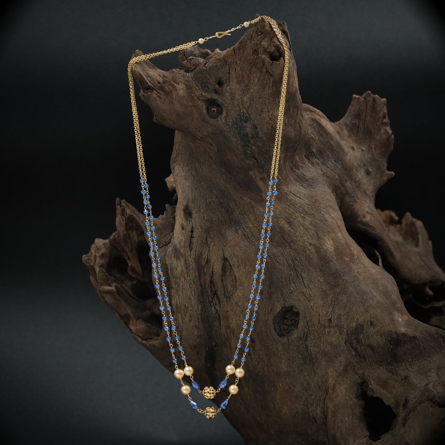 Stylish Beaded Chains and Pearl Elements