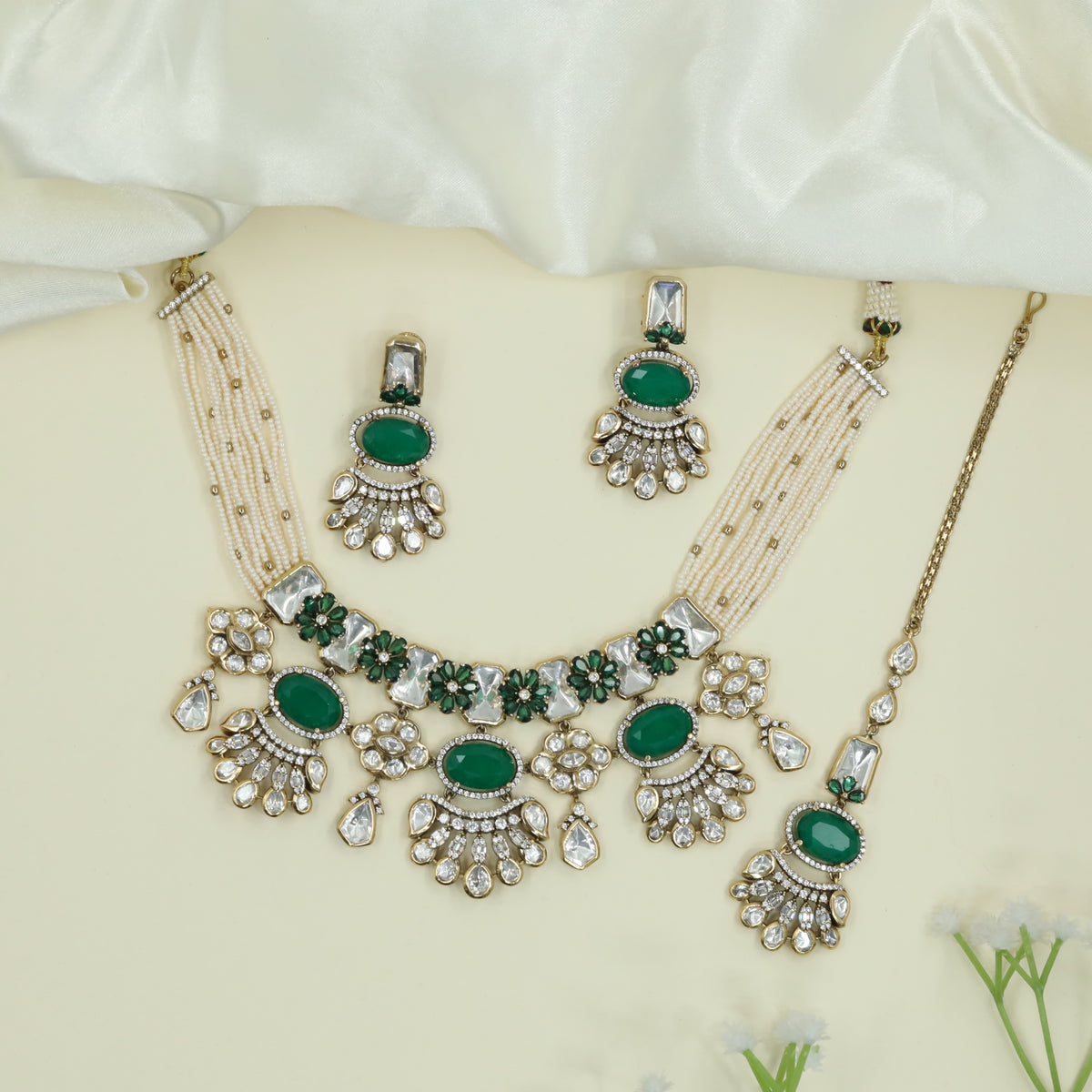 Decorative Blossom Necklace with Layered Side Strands