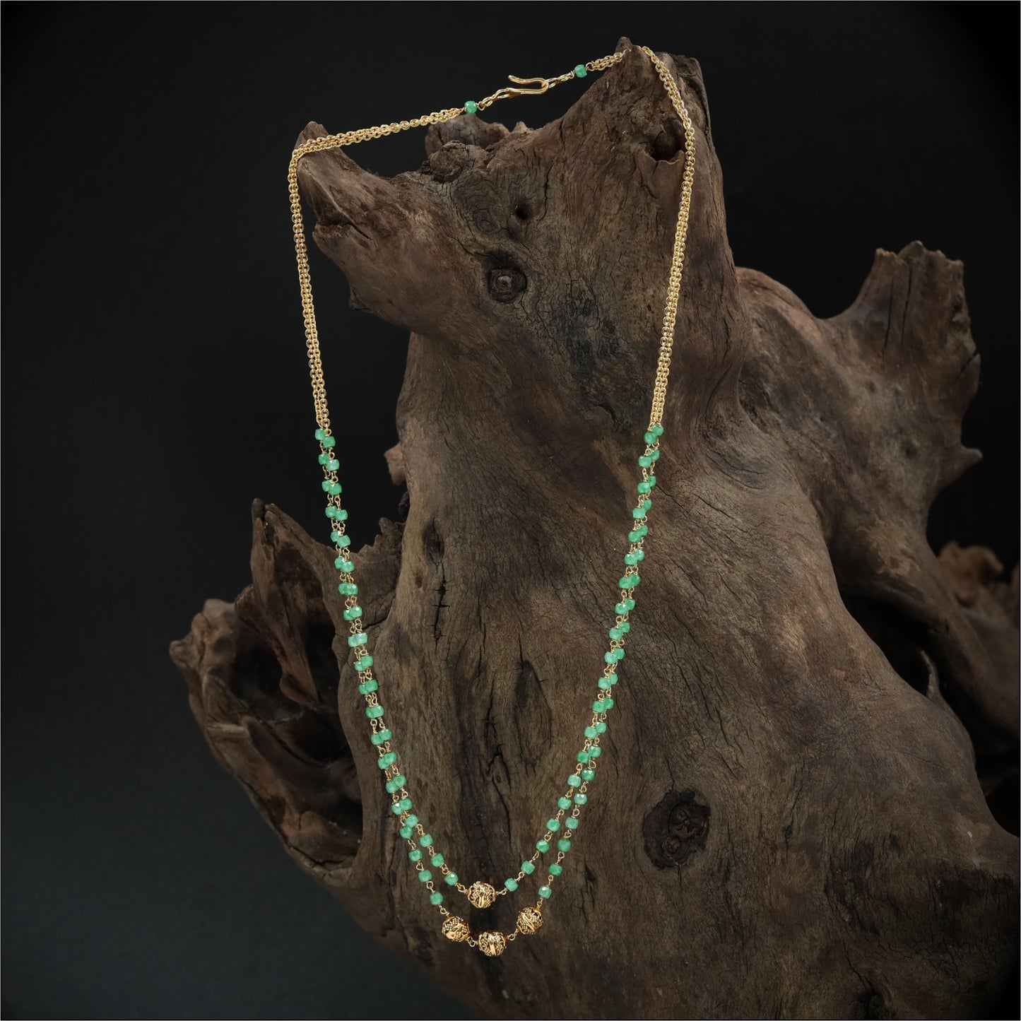 Slender Two Line Beads with Balanced Pattern Flow