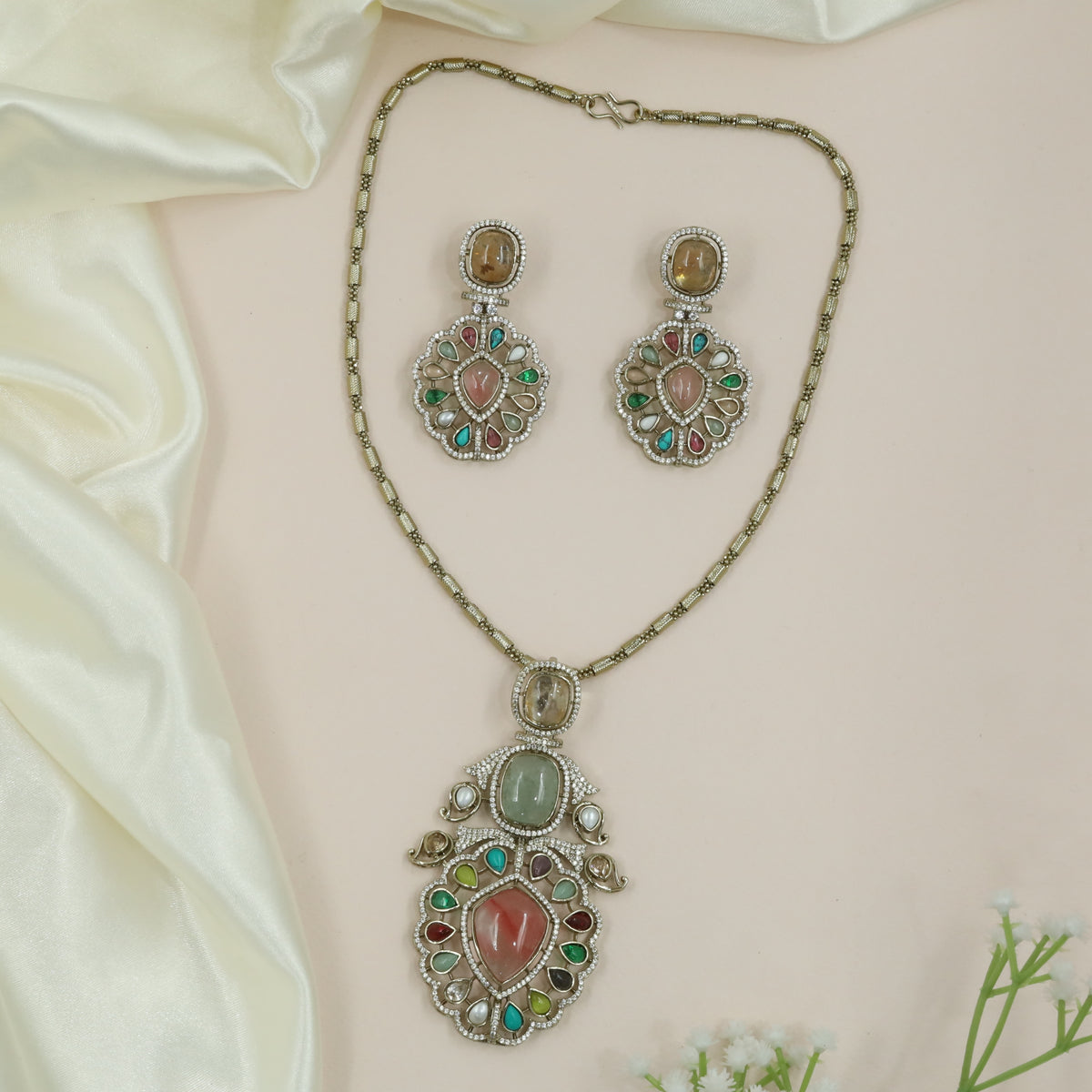 Stylish Chain with Framed Pendant and Decorative Drop Elements
