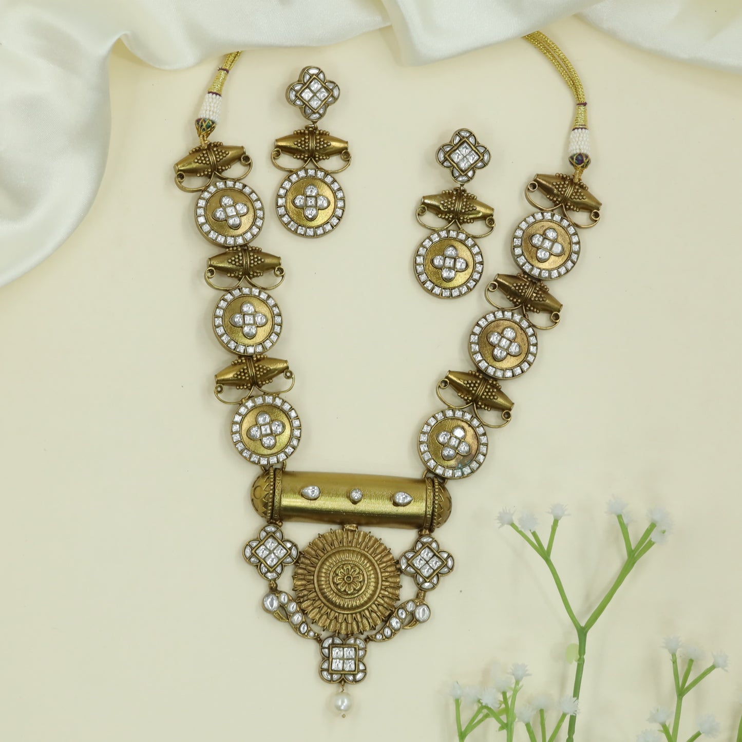 Temple Style Kundan Necklace with Parrot Motifs and Coin Disc Elements
