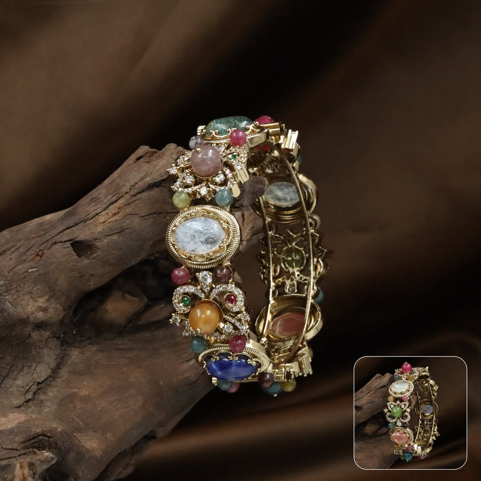 Cluster Kundan Bangles with Structured Units and Embedded Detailing