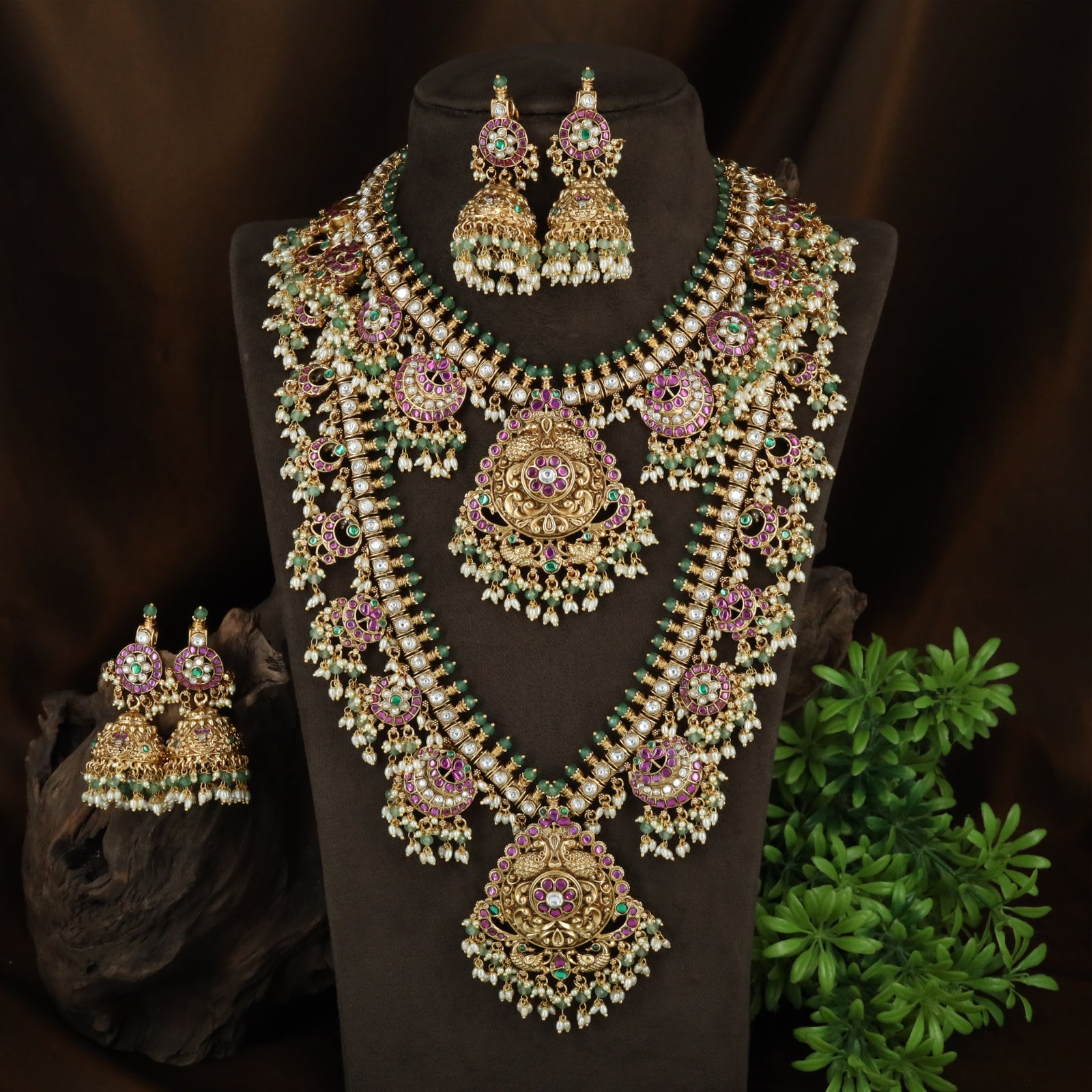Decorative Floral Pattern Antique Necklace Combo Set with Peacock Motifs and Drops