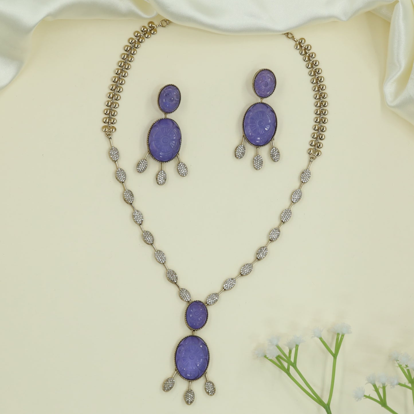 Opulent Oval Drop Victorian Necklace with Carved Centre and Hanging Drops