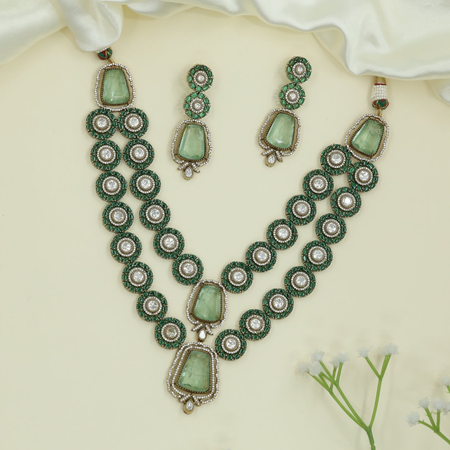 Dual Row Kundan Necklace with Circular Link Sequence and Framed Drop Pendant
