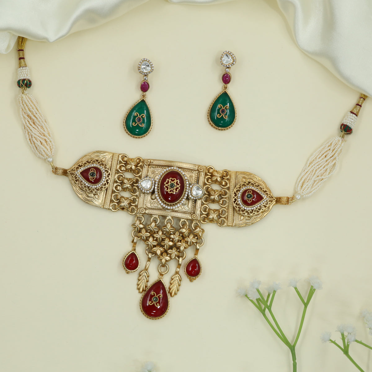 Aureate Panel Gold Choker with Engraved Centre Plate and Drop Charms