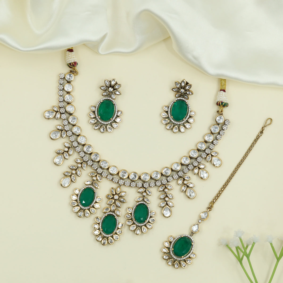 Glorious Floral Kundan Necklace with Oval Units and Cascading Drops