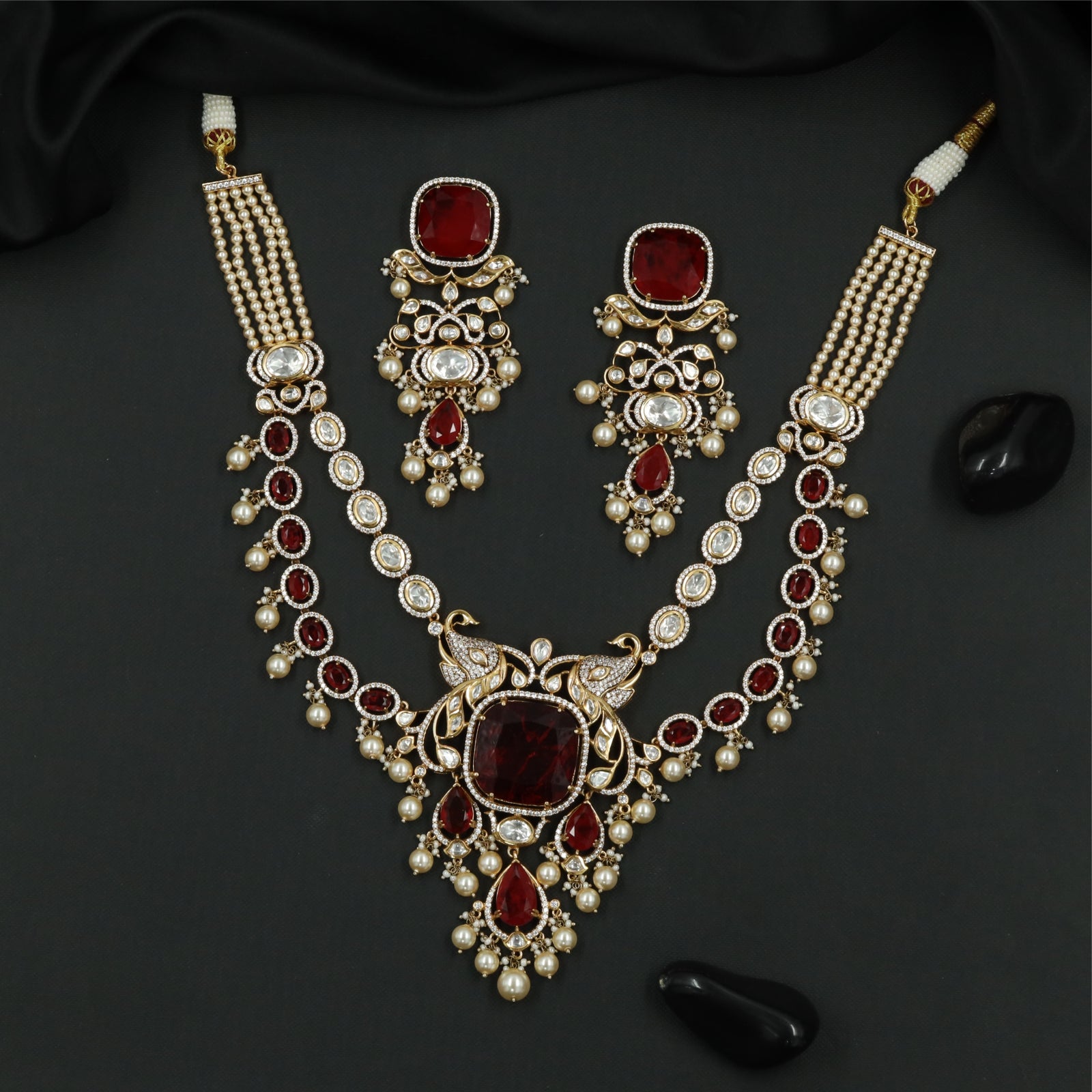 Juxtaposed Oval Pattern Kundan Pearl Necklace with Layered Rows and Hanging Pearls