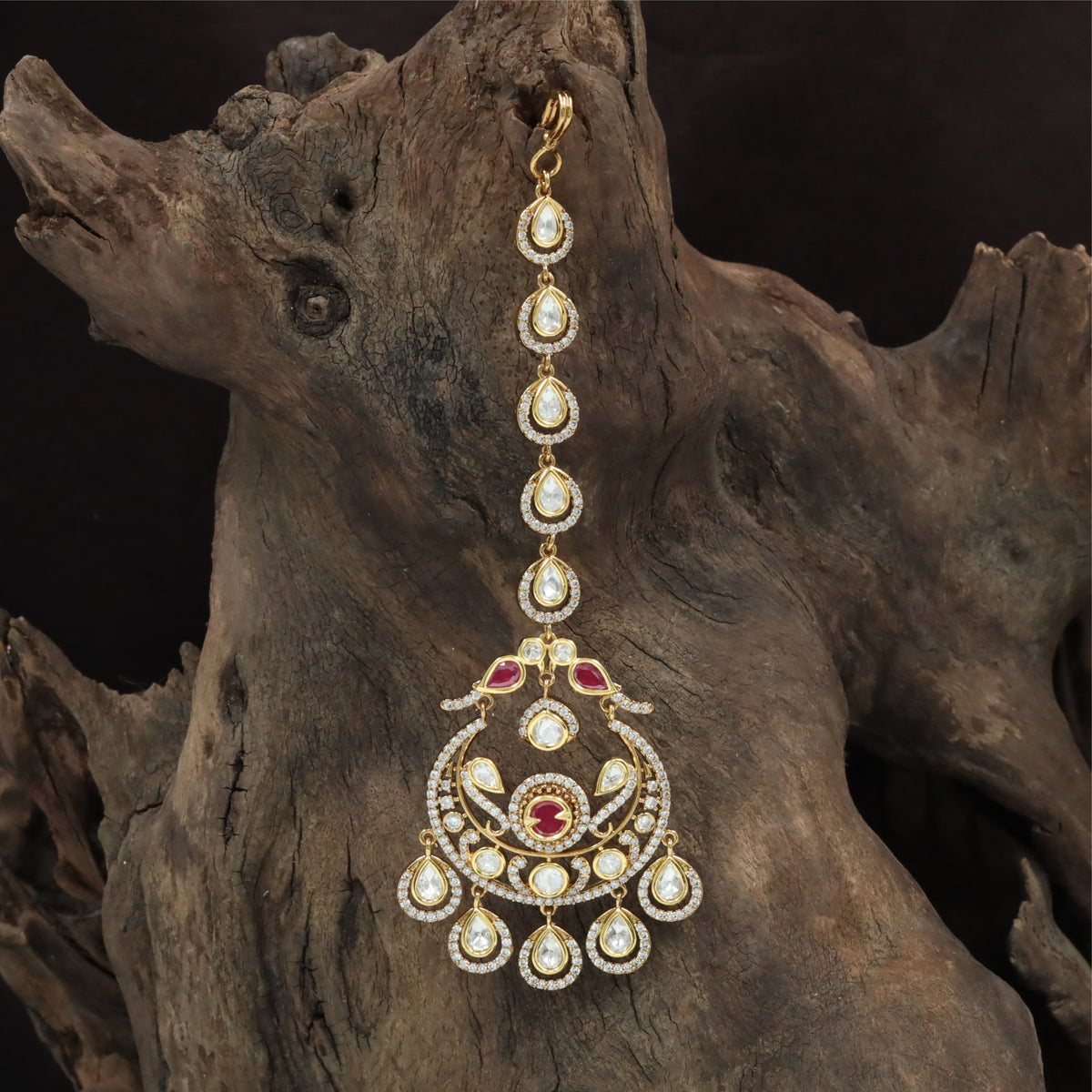 Symmetrical Crescent Kundan Tikka with Highlighted Center Cluster and Drop Extensions