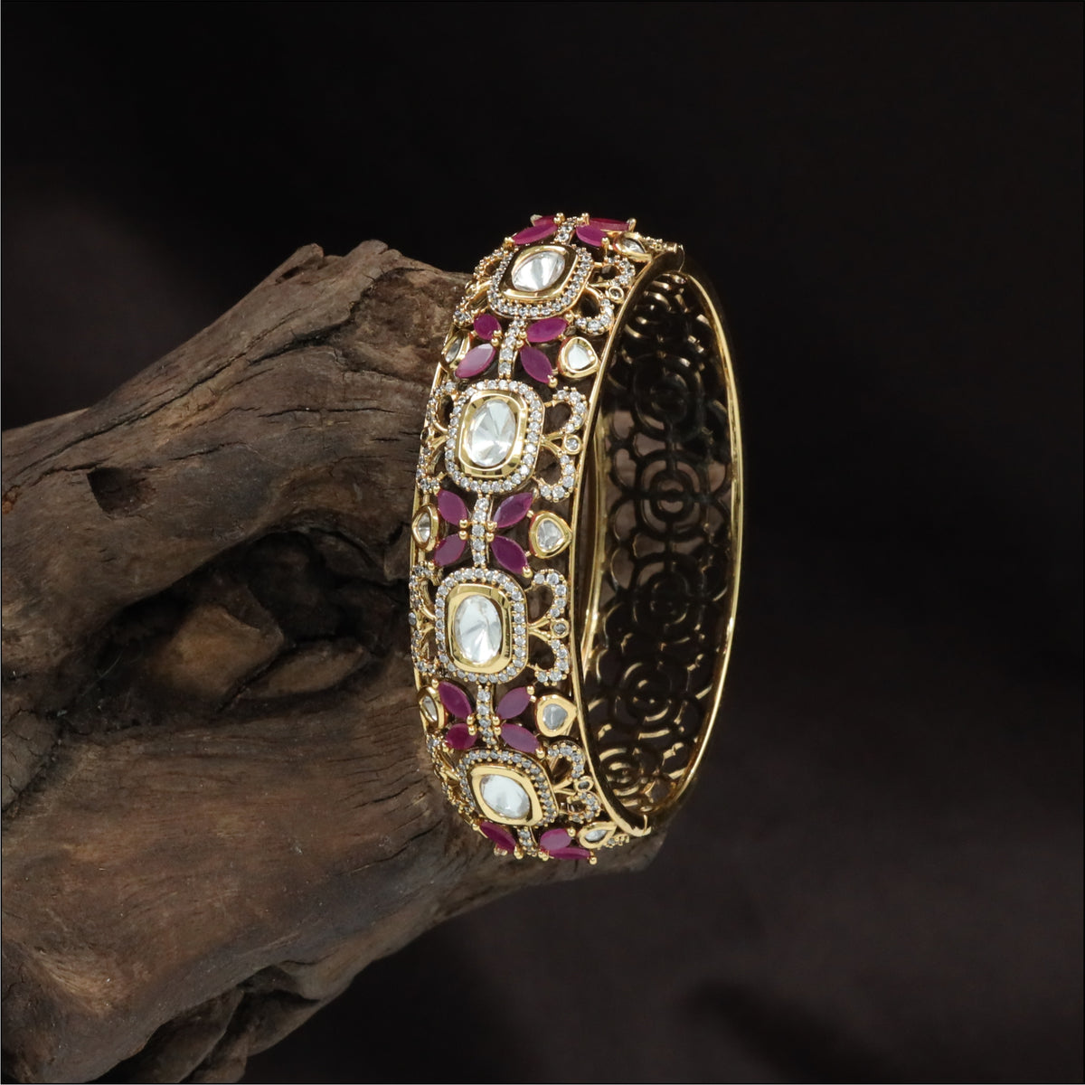 Rising Rectangular Panel Kundan Kada with Floral Side Detailing and Dense Surface