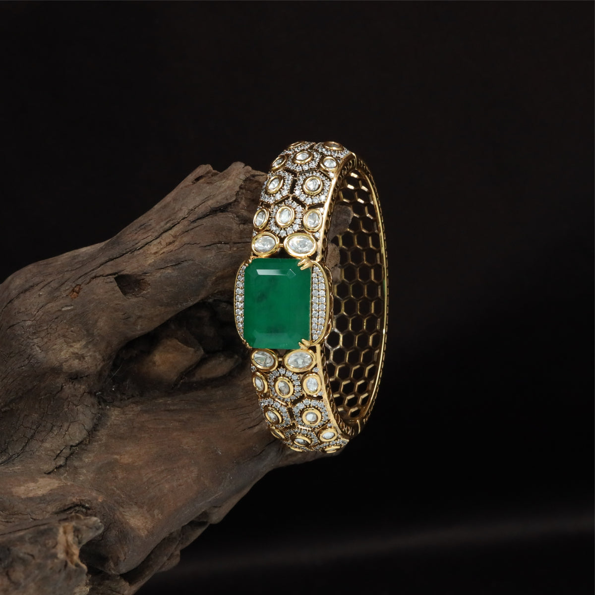 Luxurious Textured Kada with Central Emphasis and Repeating Circular Units