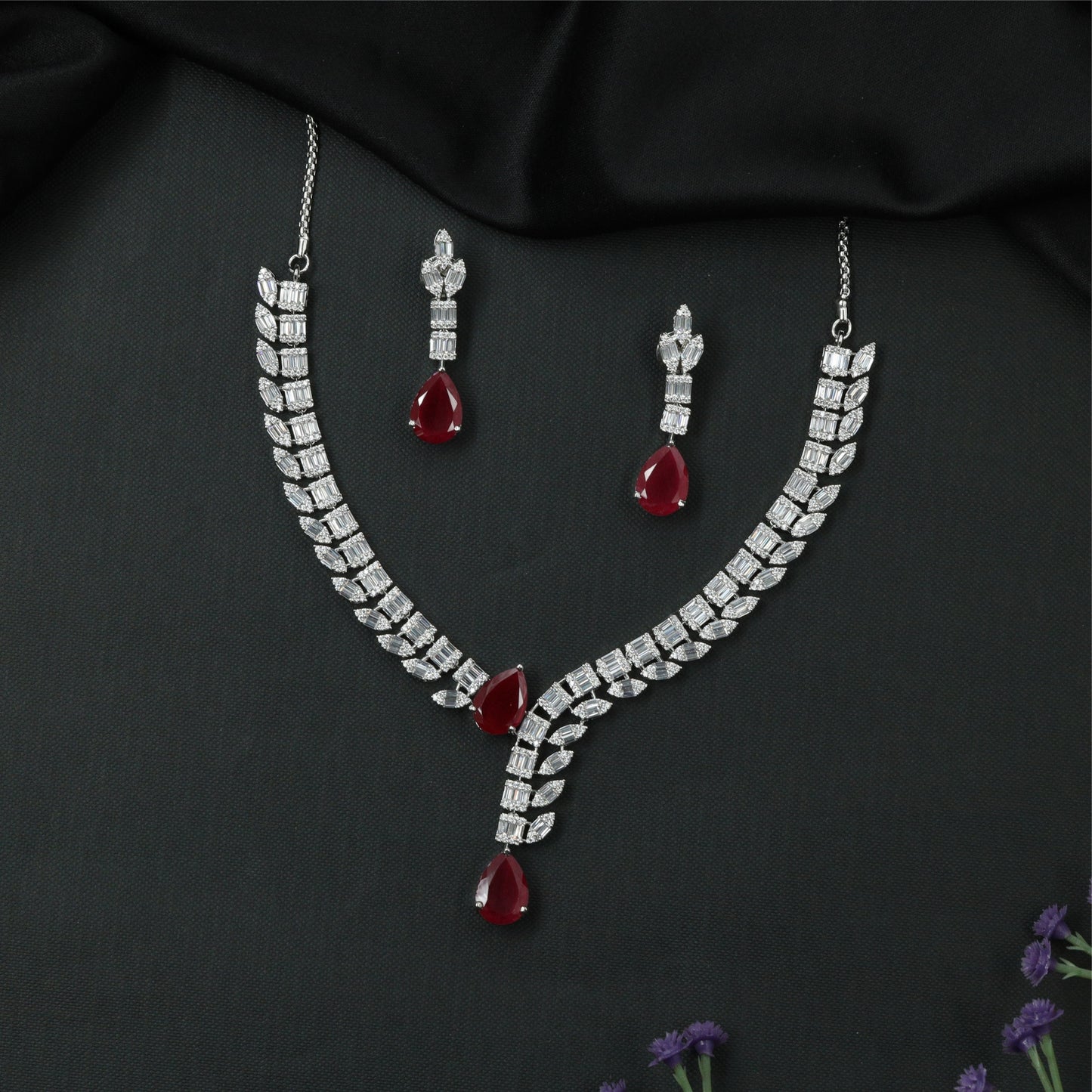 Sleek V Curve Rhodium Necklace with Structured Link Rows and Drop Pendant