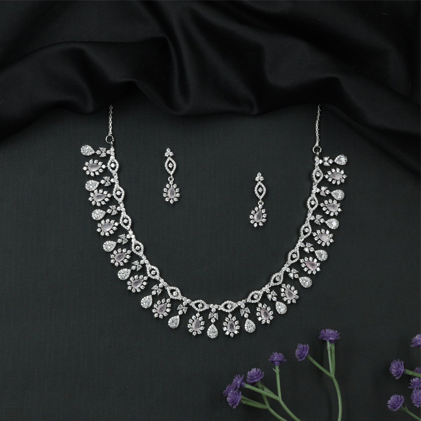 Radiant Drop Pattern Necklace with Repeating Pear Shape Hangings and Stud Earrings