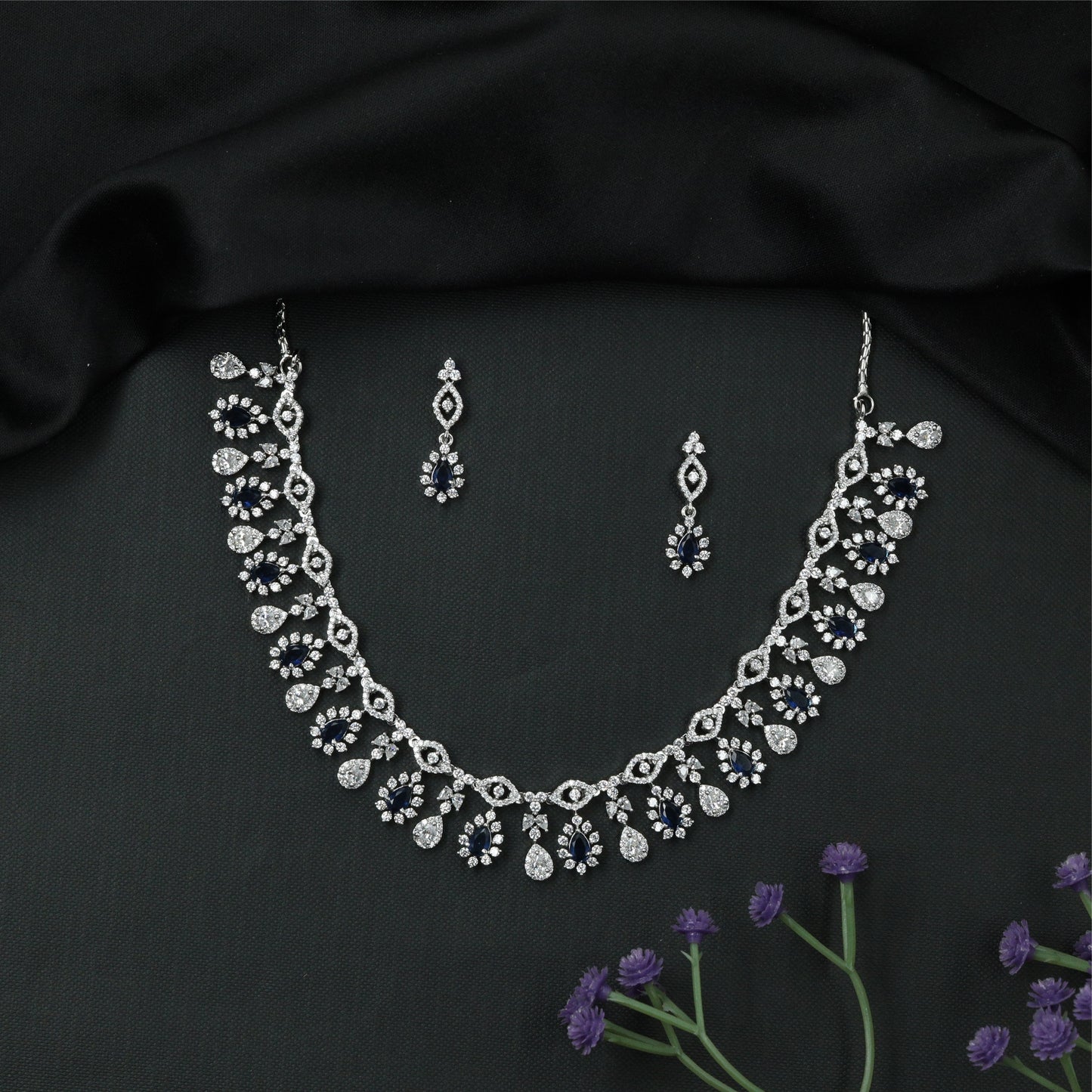 Radiant Drop Pattern Necklace with Repeating Pear Shape Hangings and Stud Earrings