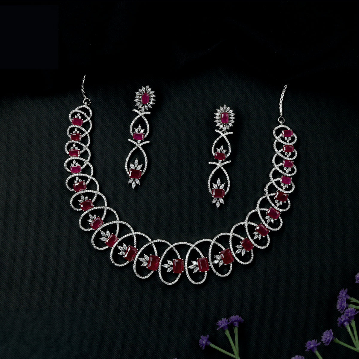Contemporary Rhodium Necklace with a continuous looped design