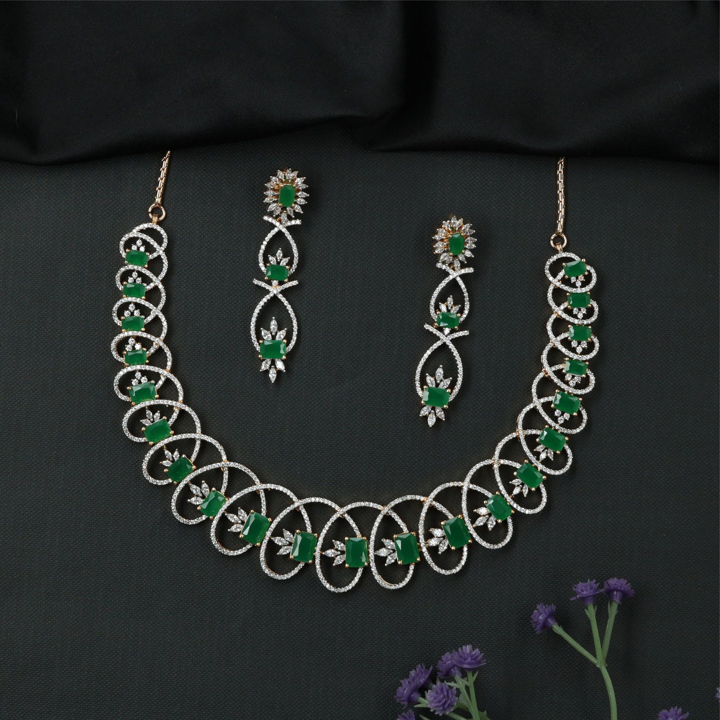 Radiant Loop Pattern GJ Necklace with Repeating Circular Frames and Drop Earrings