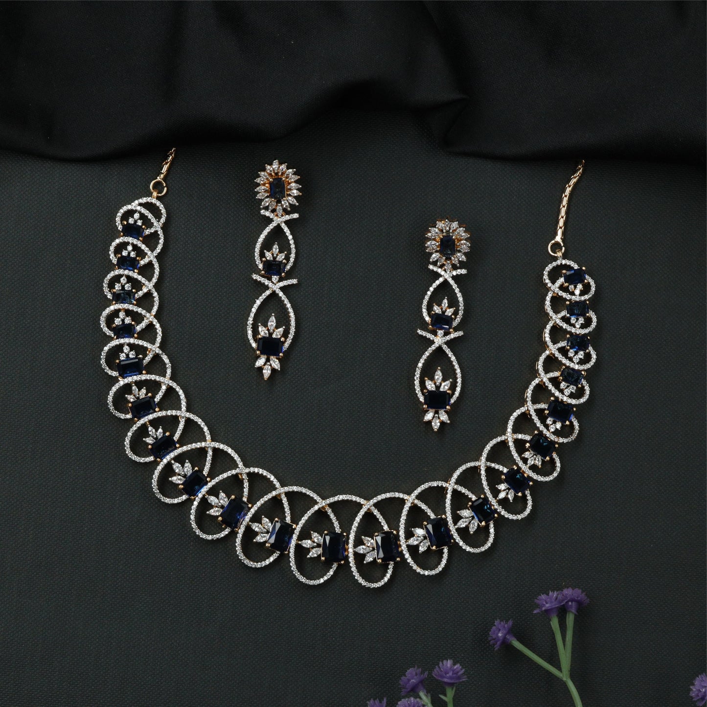 Radiant Loop Pattern GJ Necklace with Repeating Circular Frames and Drop Earrings