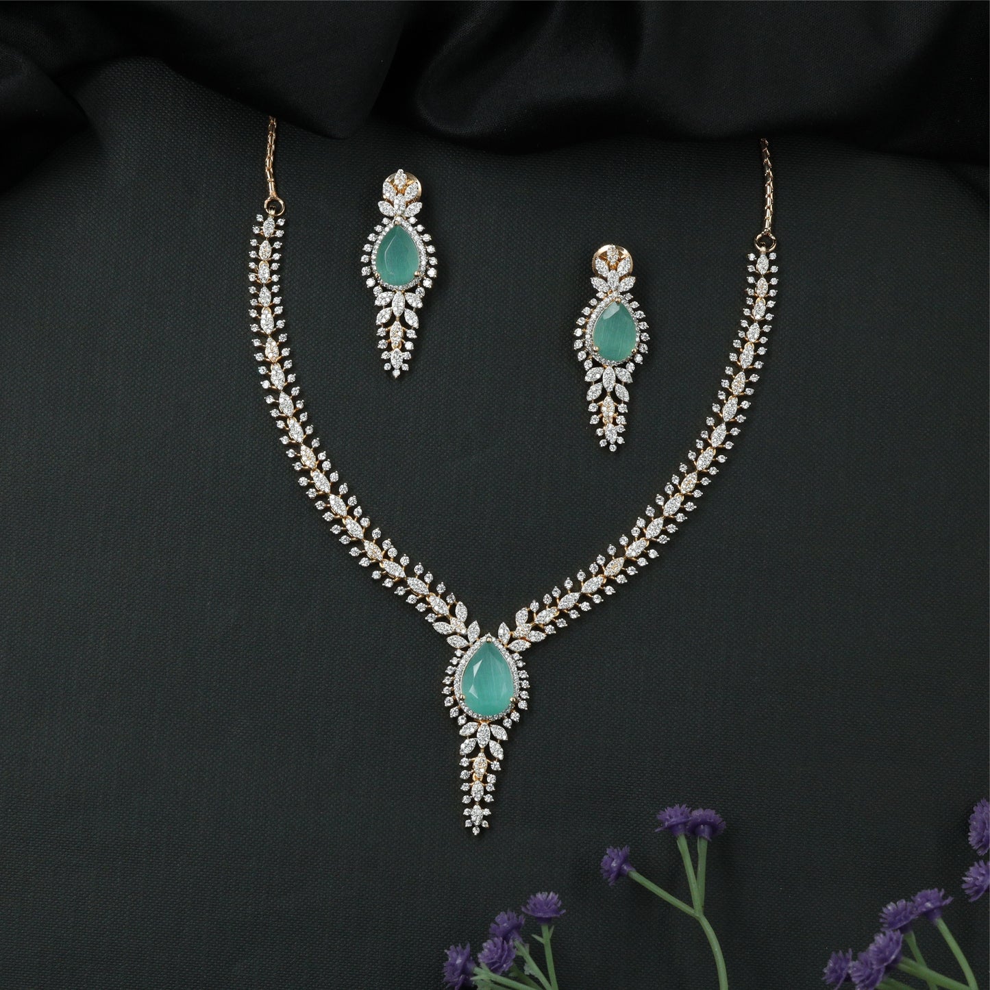 Stylish Contour Necklace with Central Pendant and Structured Stone Layout