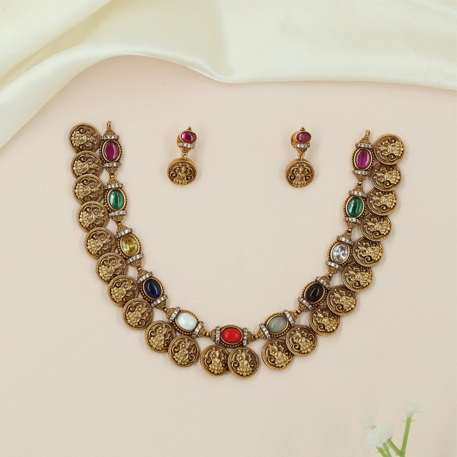 Crowned Coin Antique Necklace with Multicolor Oval Connectors