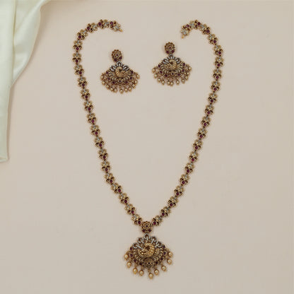 Peacock Vine Antique Long Hara with Hanging Pearl Fringe