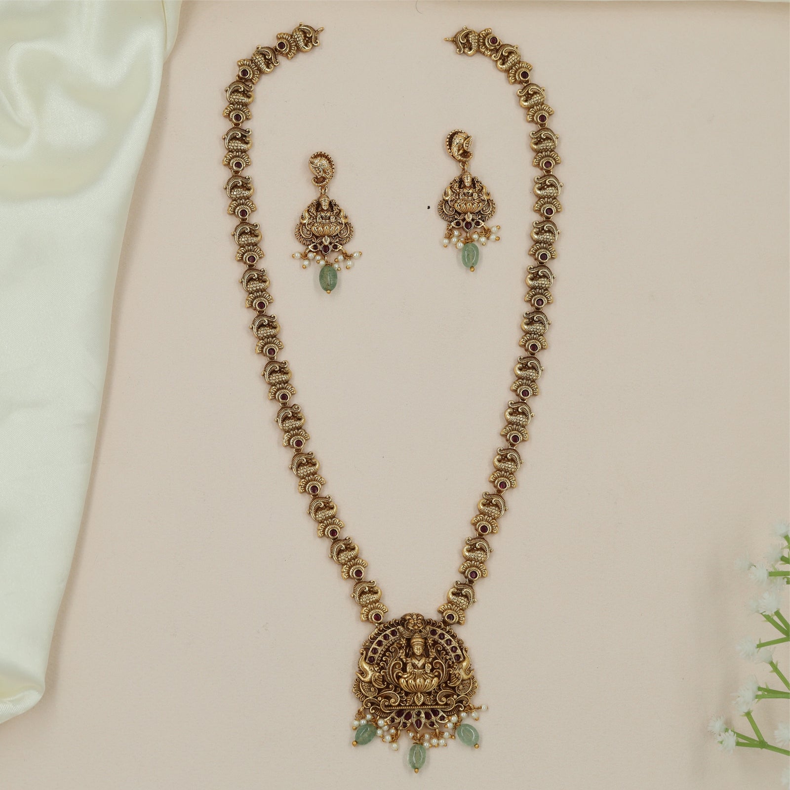 Heritage Lakshmi Antique Long Hara with Sculpted Pendant Base