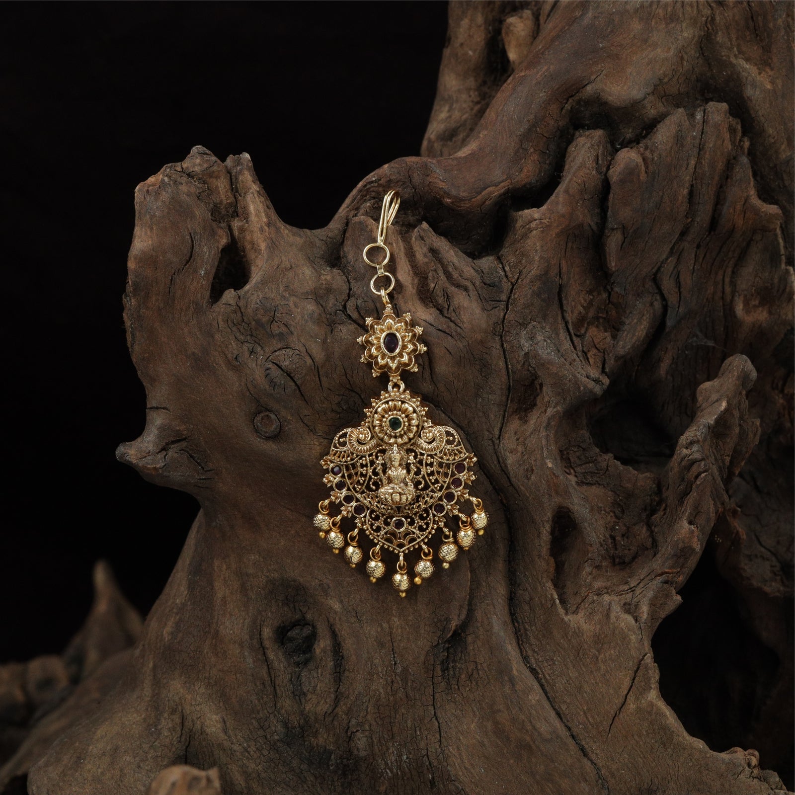 Crowned Lakshmi Antique Tikka with Filigree Fringe Border