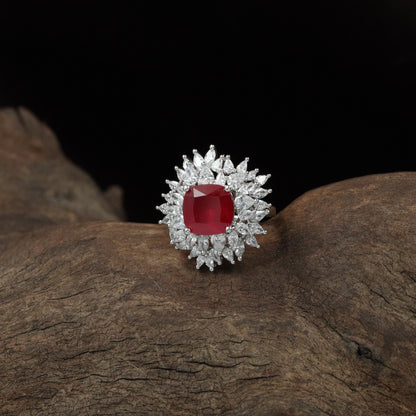 Harmony Bloom Finger Ring with Radiating Edge Layout