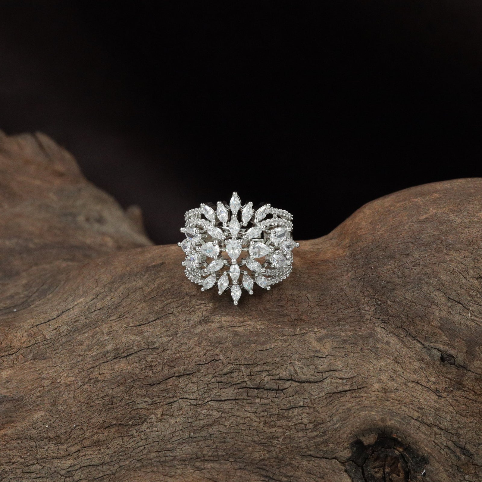 Radiant marquise cluster finger ring design