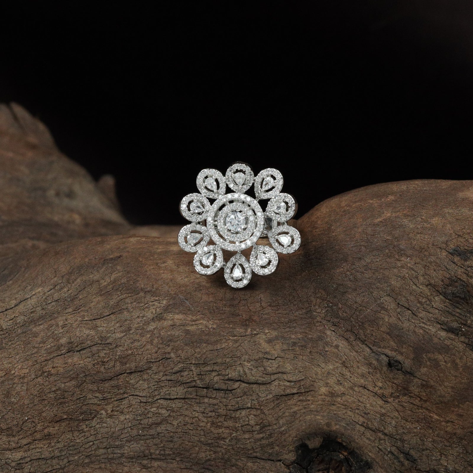 Blossom Halo Finger Ring with Rounded Loop Formation