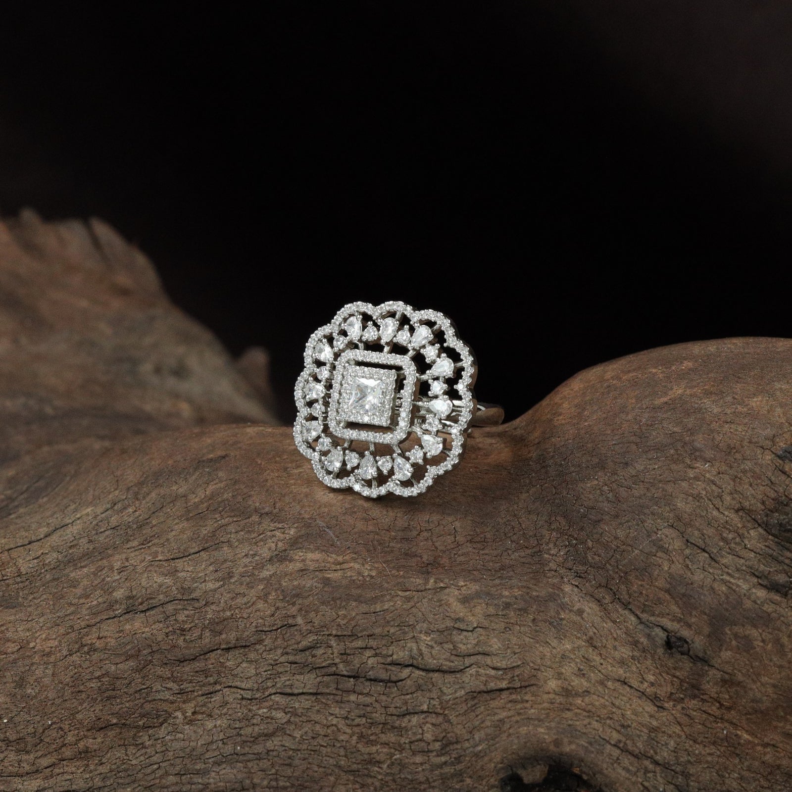 Aster Frame Finger Ring with Square Floral Border