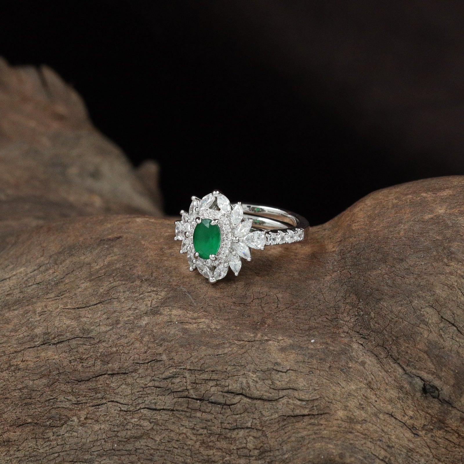 Grand Petal Finger Ring with Structured Floral Frame