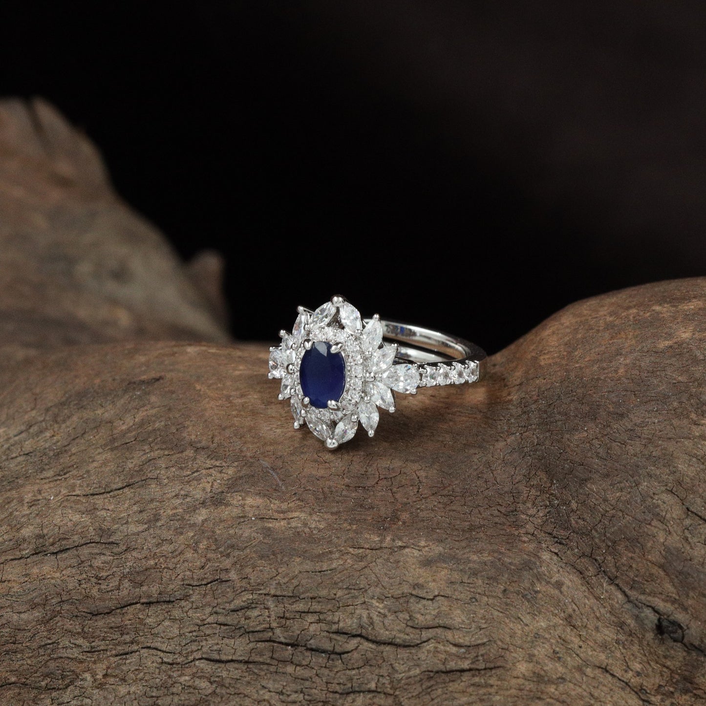 Grand Petal Finger Ring with Structured Floral Frame