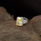 Grand Rectangle Finger Ring with Layered Side Alignment