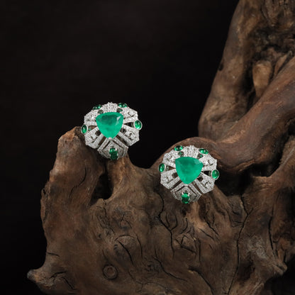 Icon Frame Rhodium Stud with Radiating Line Arrangement