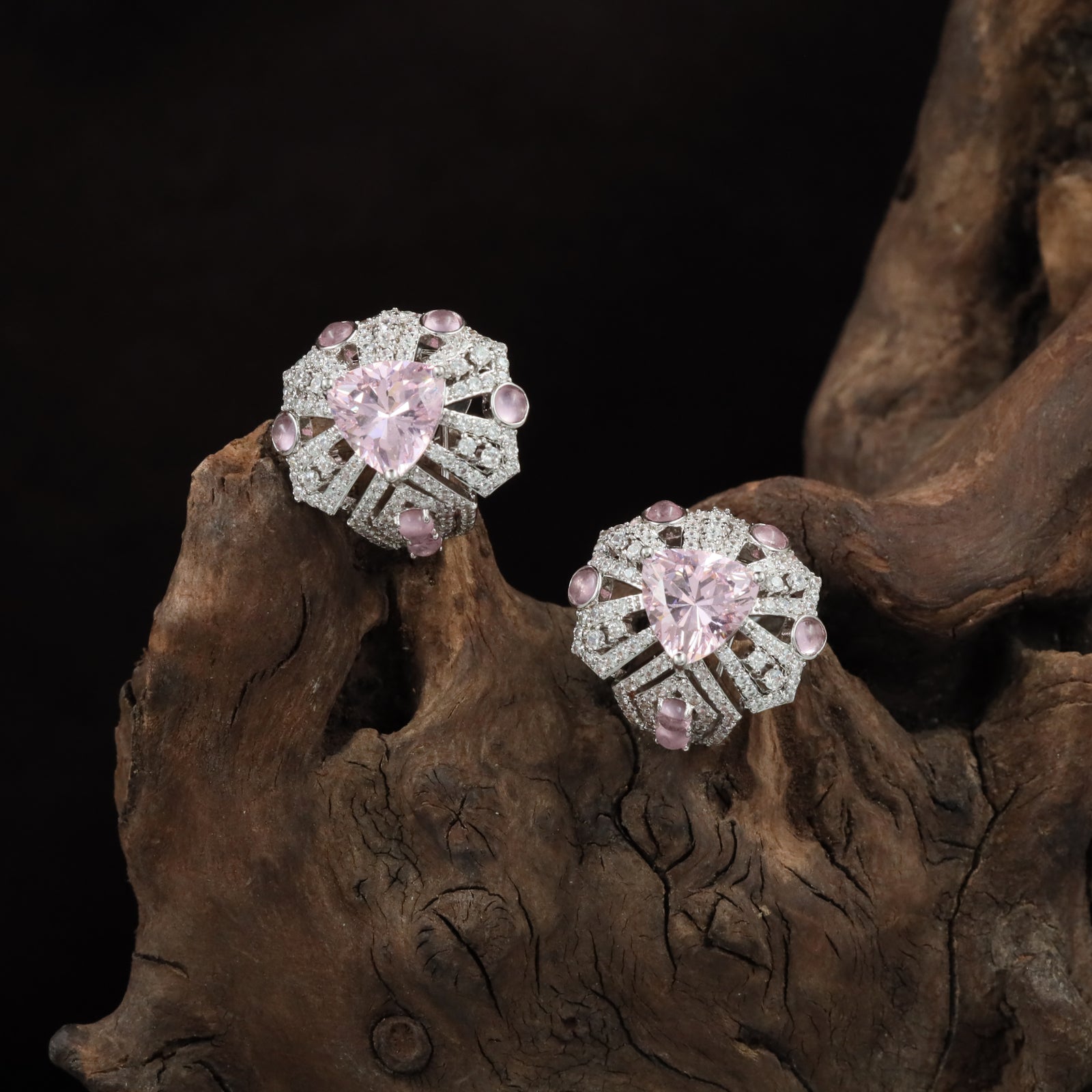 Icon Frame Rhodium Stud with Radiating Line Arrangement