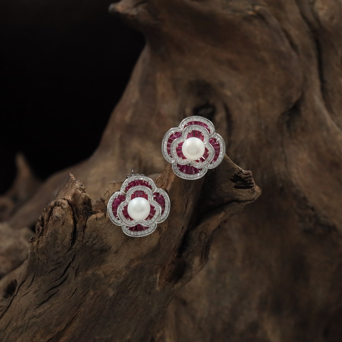 Delicate Floral Rhodium Stud with Structured Clover Arrangement