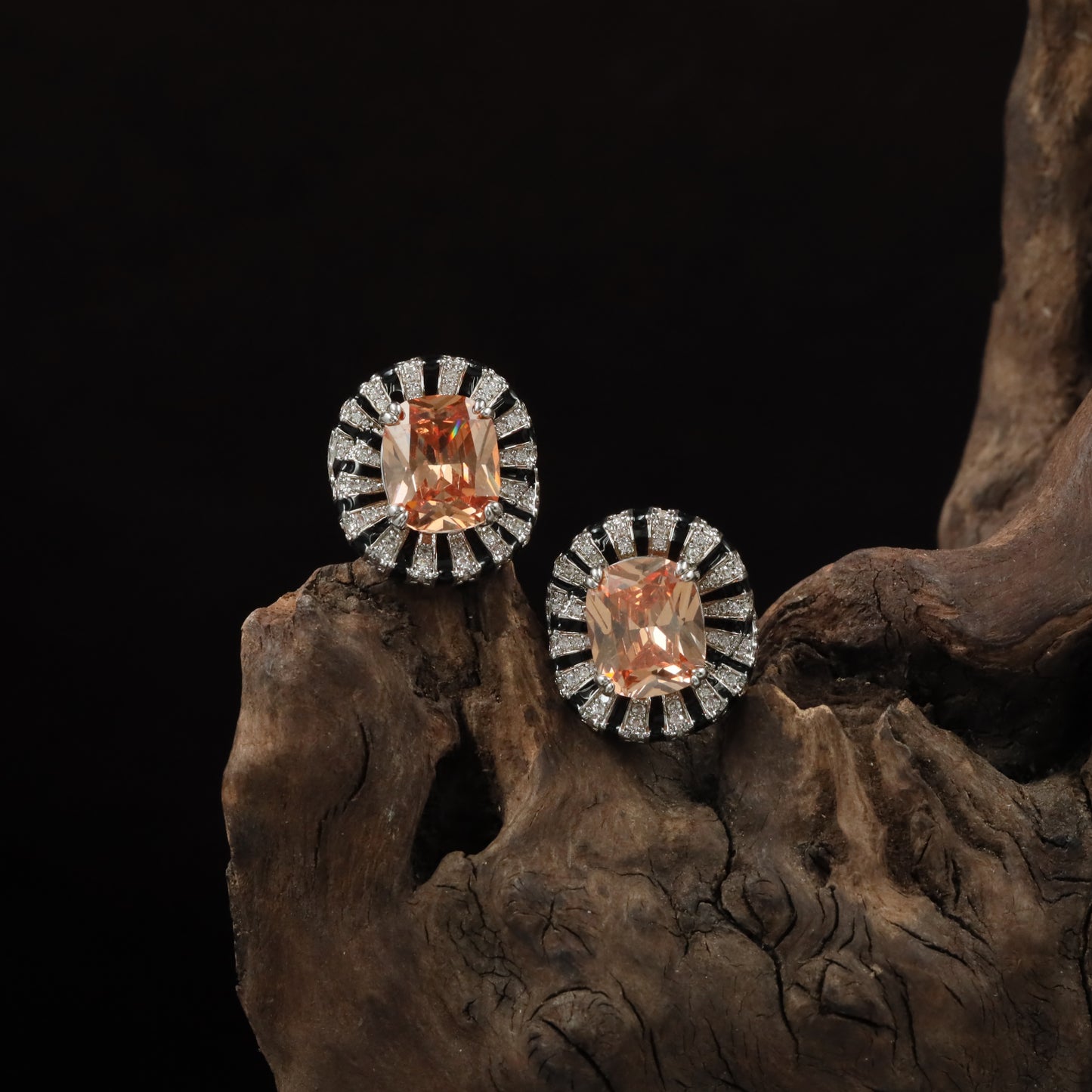 Cavelle Burst Rhodium Stud with Structured Sunray Detailing