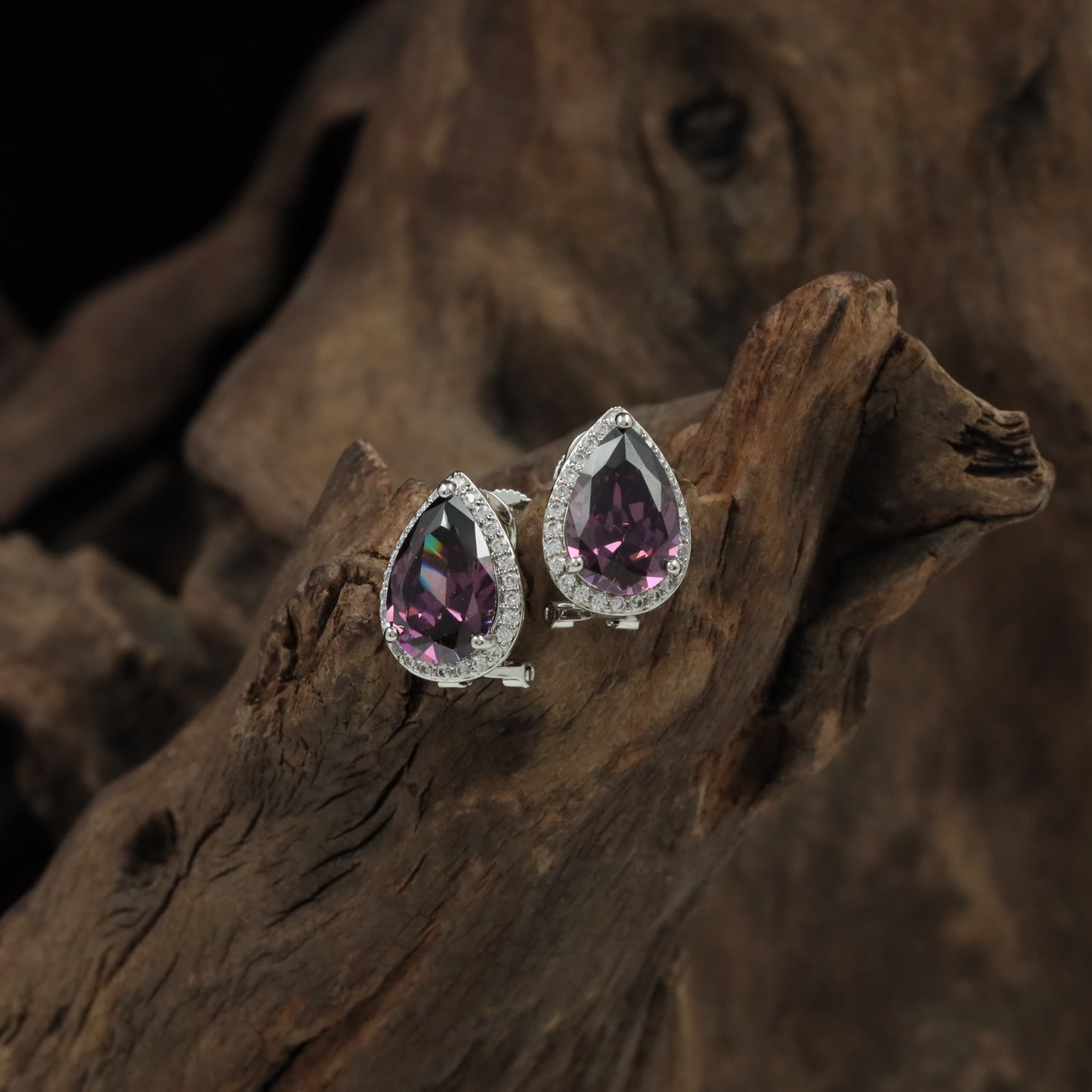 Pear Cut Halo Stud with Rounded Border Detailing