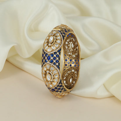 Sunburst Oval Kundan Kada with Floral Grid Detailing