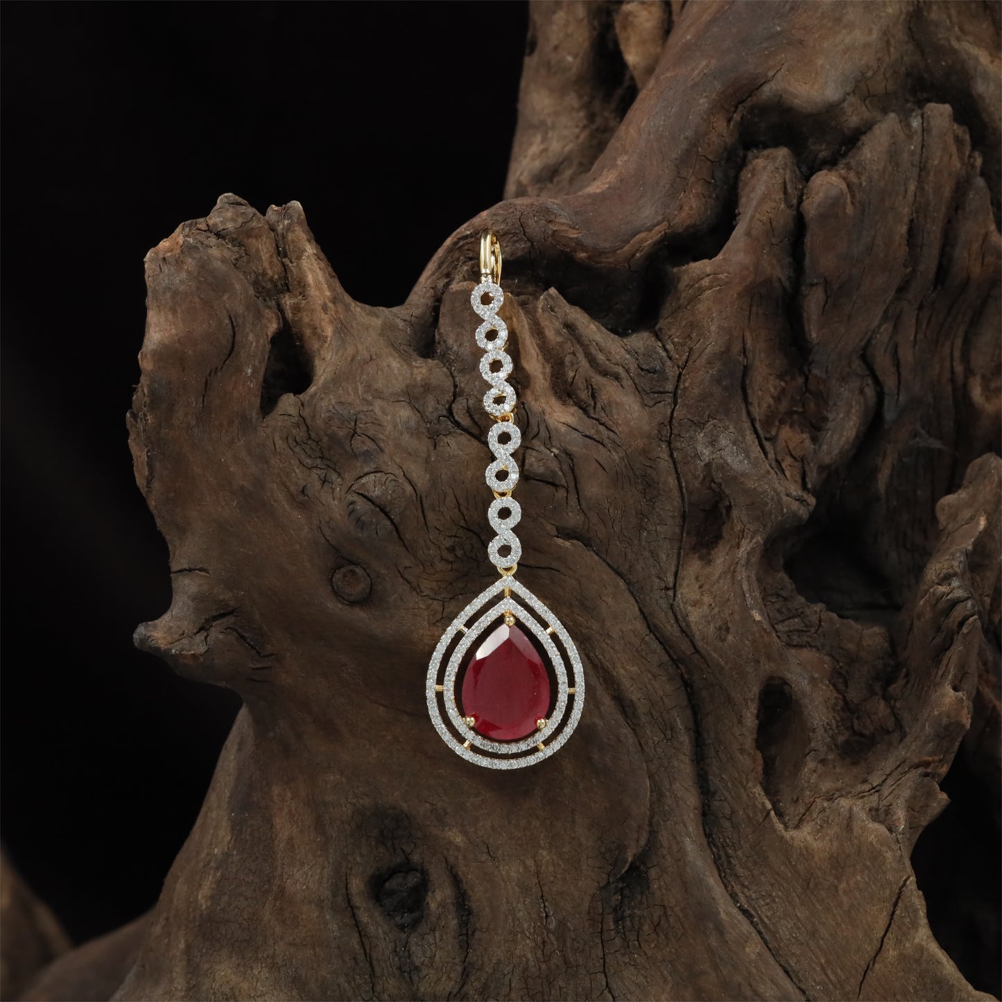 Bridal Pear Shape Gj Tikka with Detailed Frame Layout